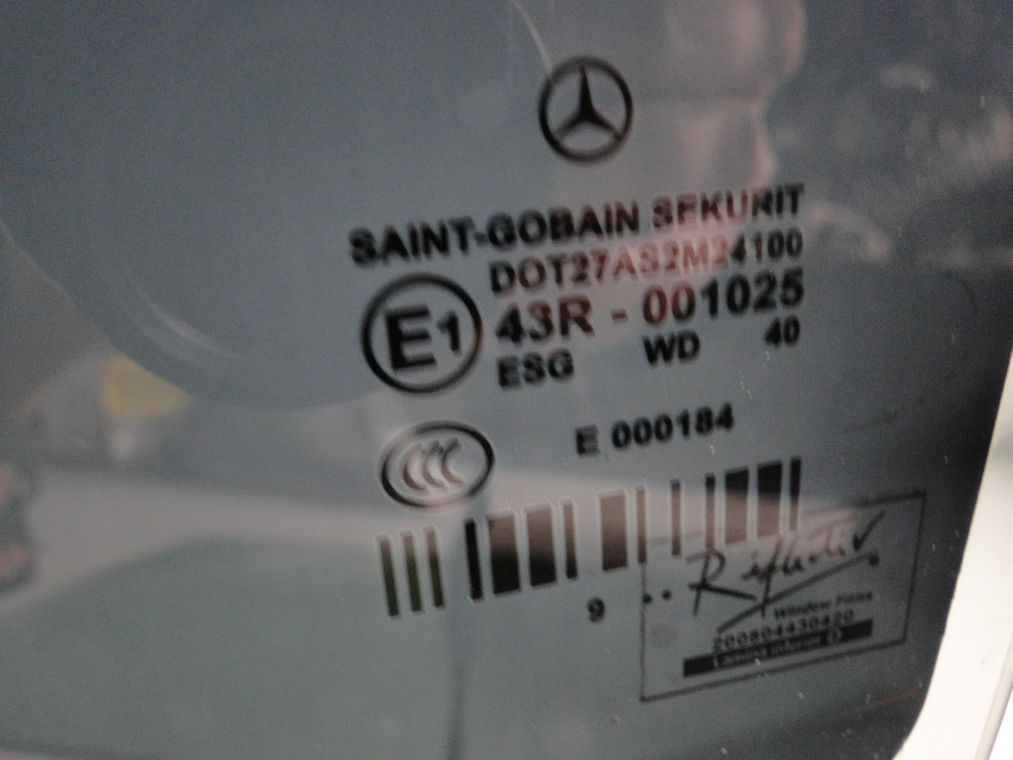 MERCEDES E KLASA W212 LIMUZYNA SZYBA TYLNA LEWA - obrazek 2