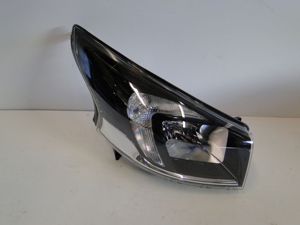 RENAULT TRAFIC OPEL VIVARO LAMPA PRAWA NOWA ORG