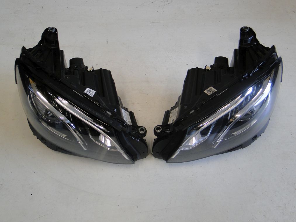 MERCEDES E KLASA W213 LAMPA LED HIGH PERFORMANCE