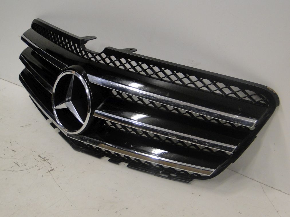 MERCEDES R KLASA W251 PO LIFCIE GRILL AMG ATRAPA - obrazek 2