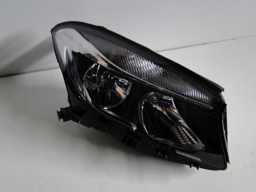 MERCEDES GLA X156 PO LIFCIE LAMPA ZWYKŁA H7 PRAWA - obrazek 4
