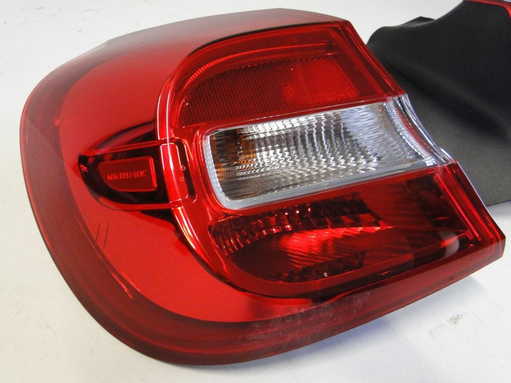 MERCEDES GLA X156 LAMPA TYLNA PRAWA LEWA - obrazek 3