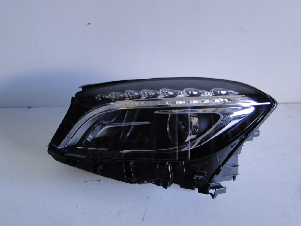 MERCEDES GLA X156 PO LIFCIE LAMPA XENON LEWA - obrazek 8