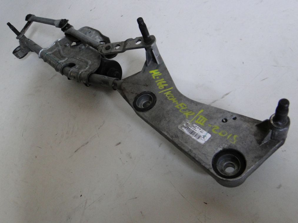 MERCEDES ML W166 MECHANIZM WYCIERACZEK EUROPA - obrazek 3