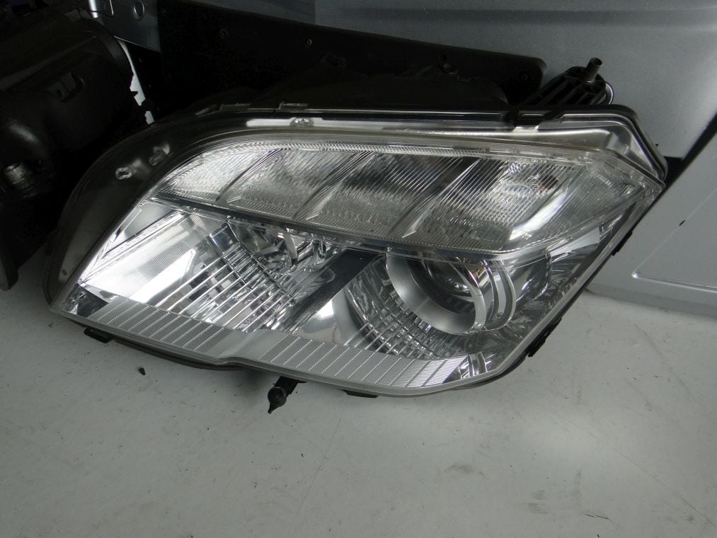 MERCEDES GLK X204 LAMPA XENON PRAWA LEWA - obrazek 3
