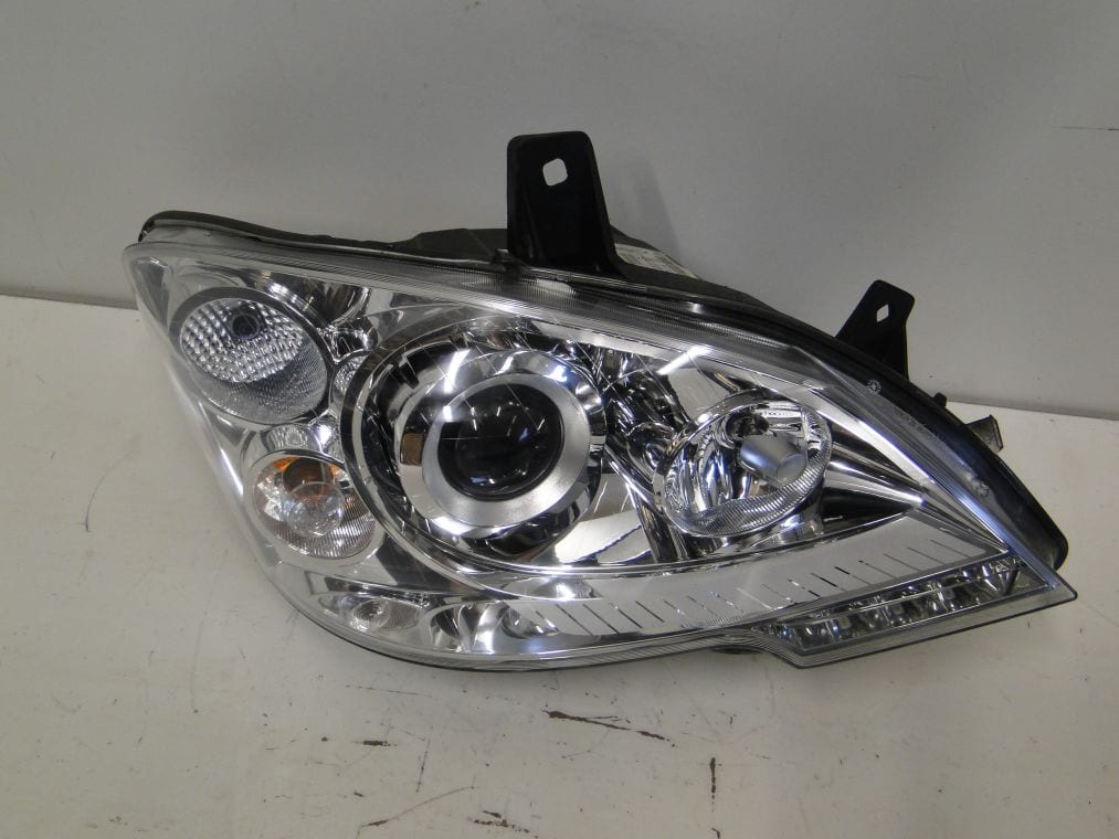 MERCEDES VITO VIANO W639 LAMPA KSENON PRAWA XENON - obrazek 3