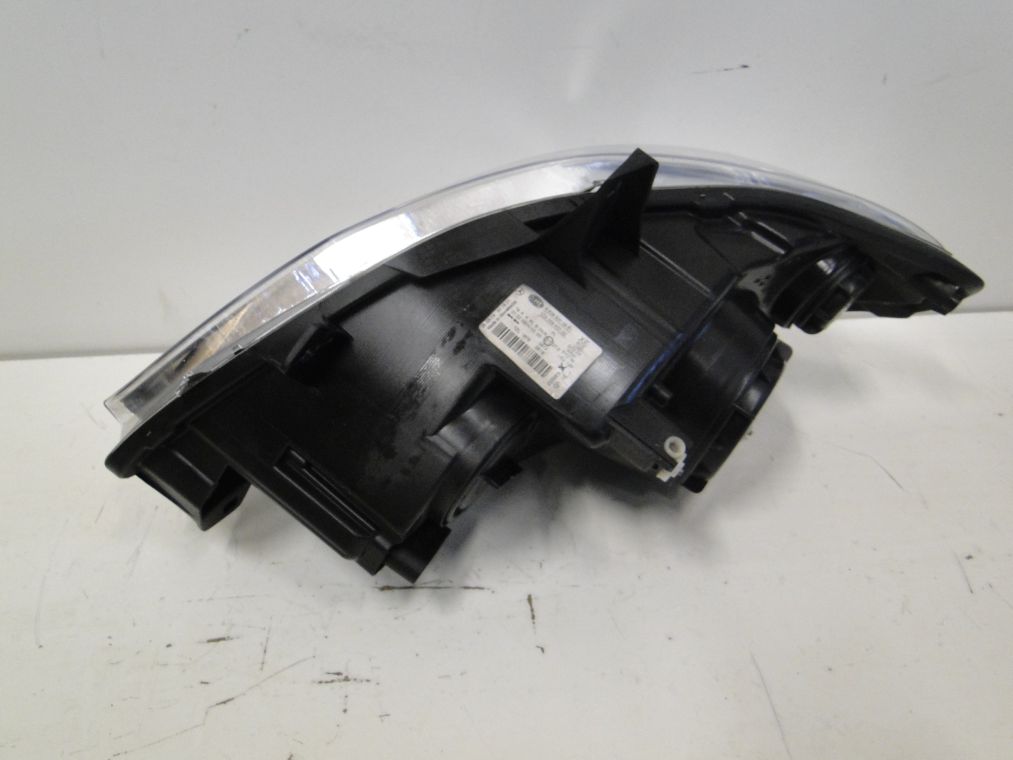 MERCEDES VITO VIANO W639 LAMPA KSENON PRAWA XENON - obrazek 4