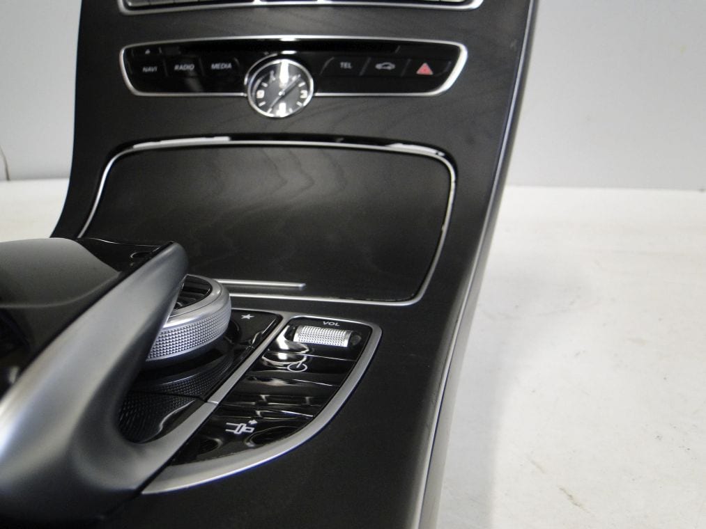 MERCEDES C KLASA W205 PANEL + POPIELNICZKA - obrazek 6