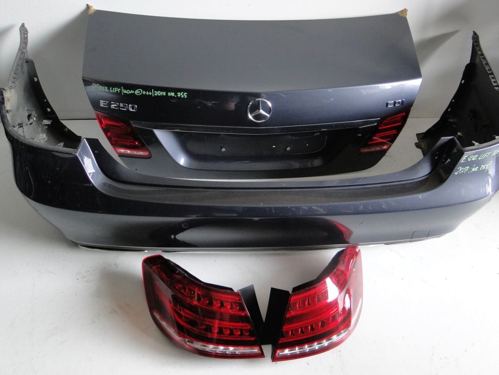 MERCEDES E KLASA W212 PO LIFCIE ZDERZAK KLAPA LAMPA