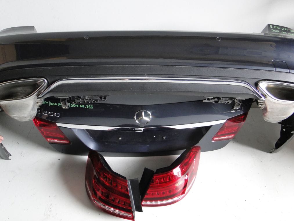 MERCEDES E KLASA W212 PO LIFCIE ZDERZAK KLAPA LAMPA - obrazek 7