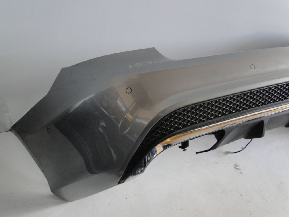MERCEDES E KLASA W207 PO LIFCIE ZDERZAK AMG TYLNY - obrazek 2