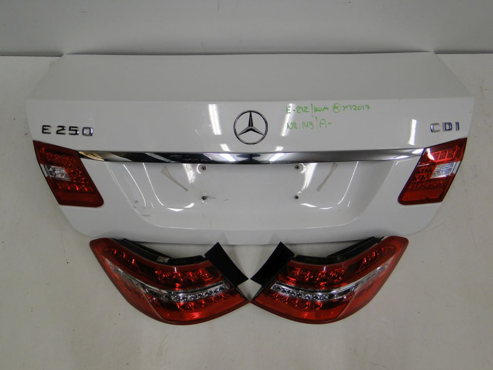 MERCEDES E KLASA W212 LIMUZYNA KLAPA