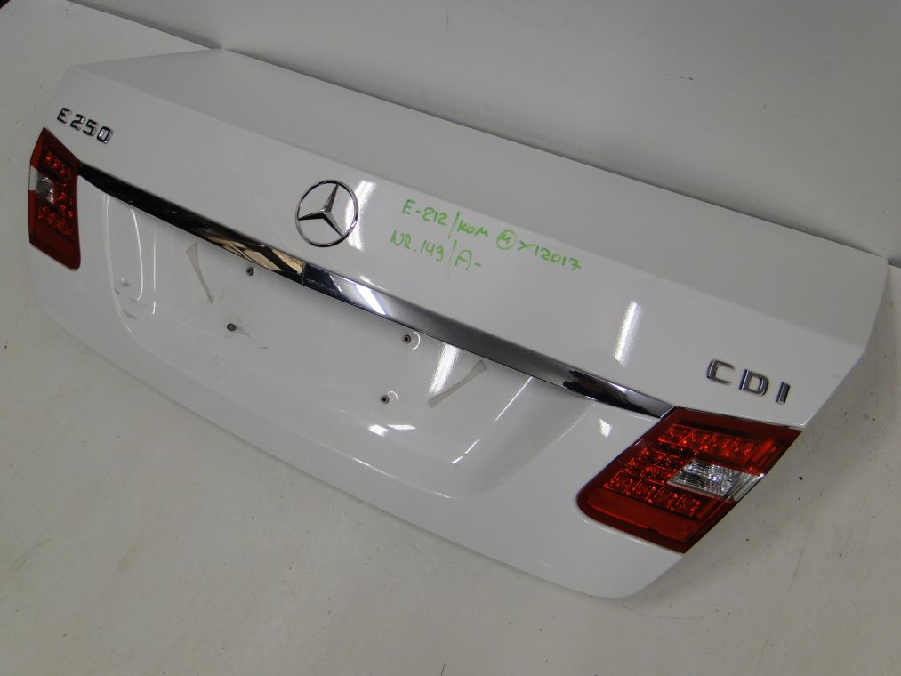 MERCEDES E KLASA W212 LIMUZYNA KLAPA - obrazek 3