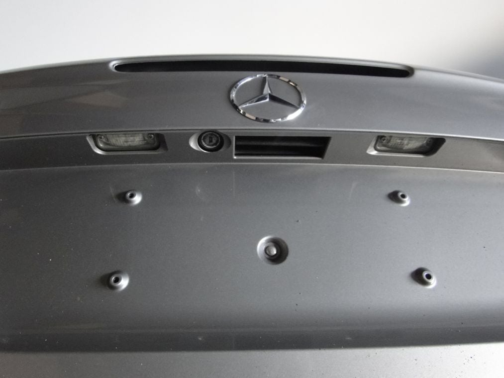 MERCEDES CLK W209 BLENDA KLAPY TYLNEJ BAGAŻNIKA - obrazek 2