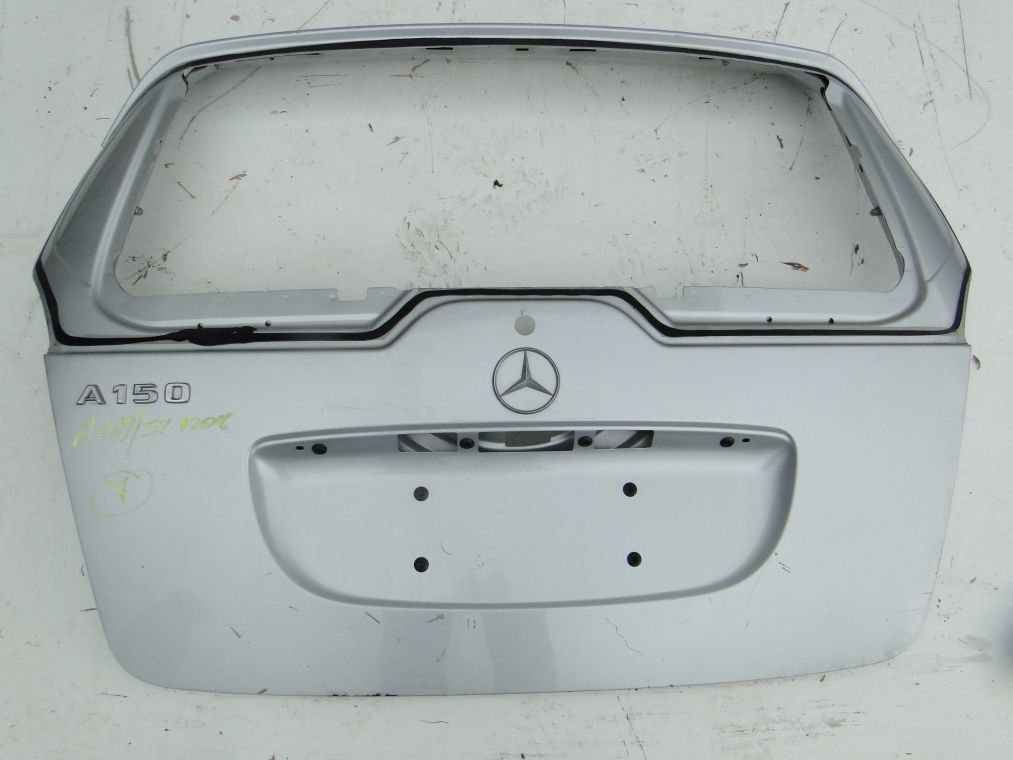 MERCEDES A KLASA W169 KLAPA BAGAŻNIKA
