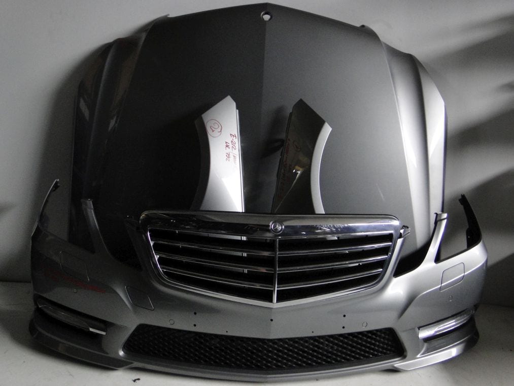 MERCEDES E KLASA W212 PO LIFCIE ZDERZAK PRZEDNI
