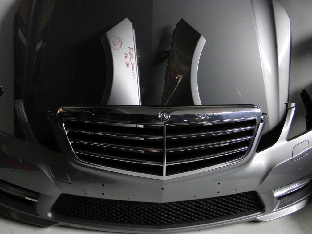 MERCEDES E KLASA W212 PO LIFCIE ZDERZAK PRZEDNI - obrazek 3