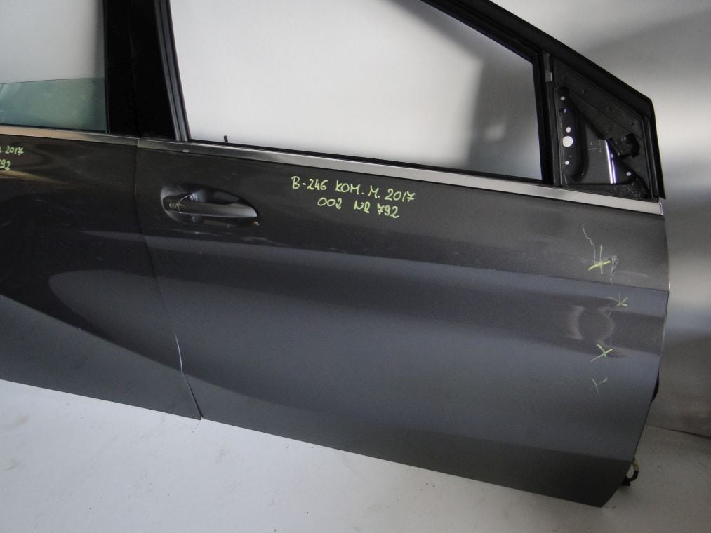 MERCEDES B KLASA W246 LIMUZYNA PO LIFCIE DRZWI PRAWE PRZEDNIE - obrazek 2