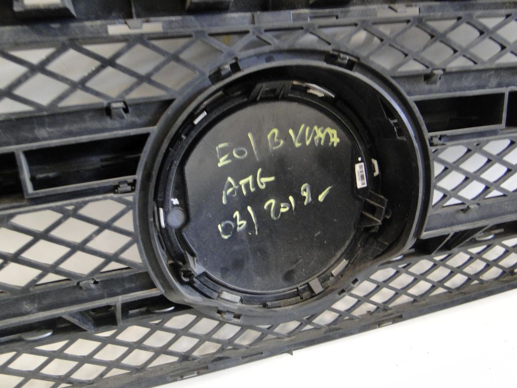 MERCEDES B KLASA W246 GRILL ATRAPA NA DISTRONIC - obrazek 5
