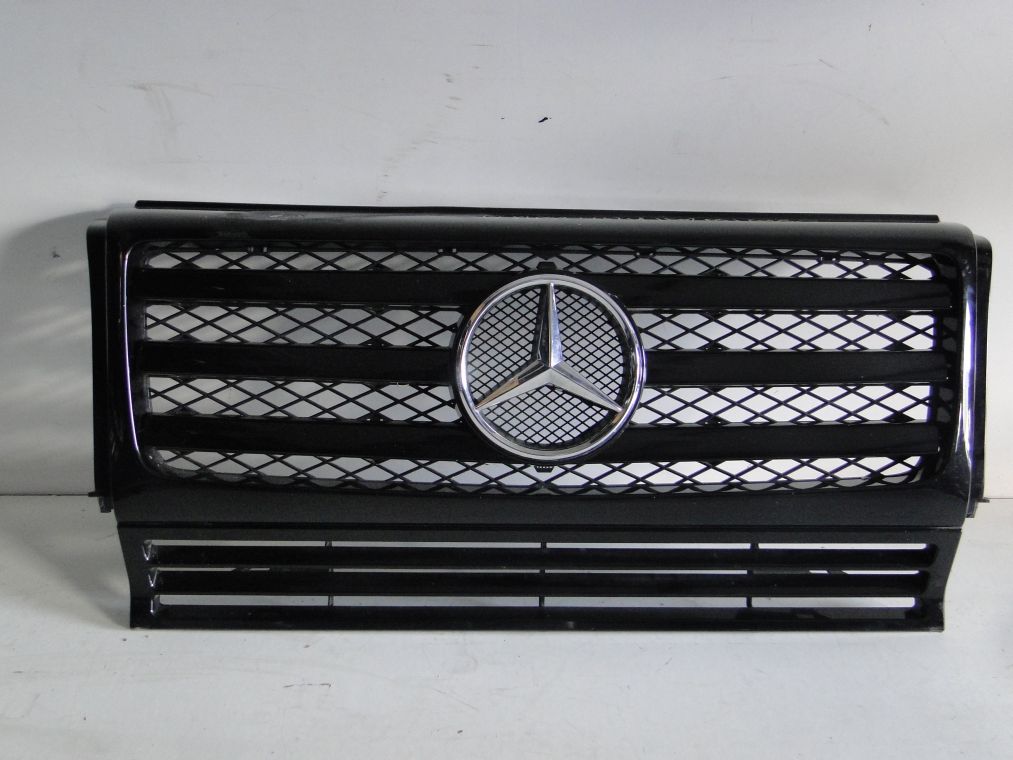 MERCEDES G KLASA W463 PO LIFCIE GRILL ATRAPA