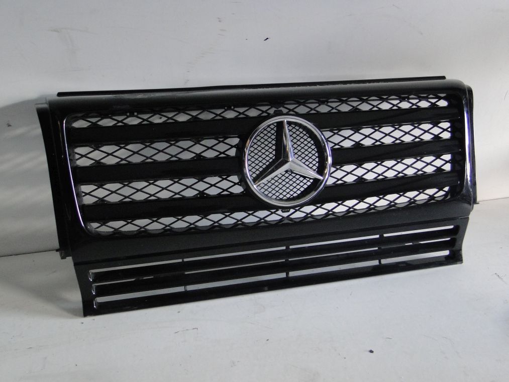 MERCEDES G KLASA W463 PO LIFCIE GRILL ATRAPA - obrazek 2