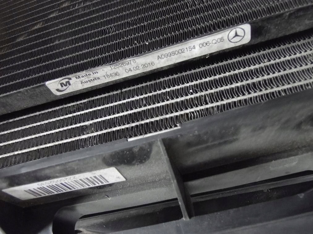 MERCEDES S KLASA W222 CHŁODNICA 350 DIESEL WODY KLIMATYZACJI OLEJU KOMPLET - obrazek 6