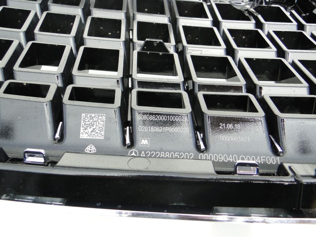 MAYBACH 222 GRILL ATRAPA - obrazek 7