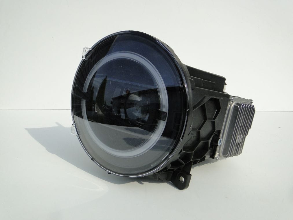 MERCEDES G KLASA W463 LAMPA XENON MULTIBEAM 2018