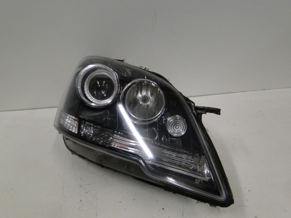 MERCEDES ML W164 PO LIFCIE LAMPA PRAWA XENON AMG - obrazek 2