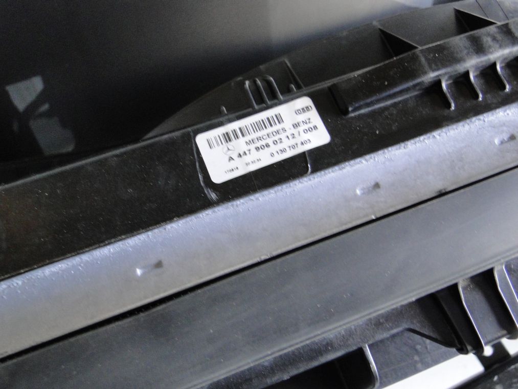MERCEDES V KLASA W447 KOMPLET CHŁODNIC AUTOMAT - obrazek 2