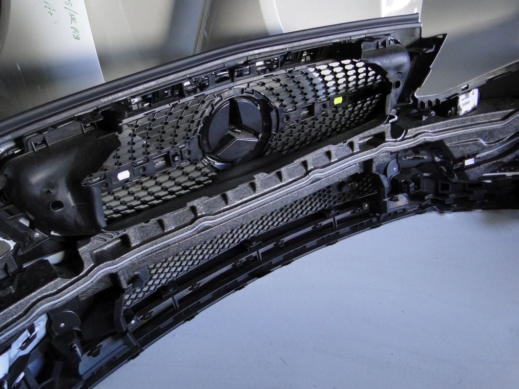 MERCEDES E KLASA 238 PIANKA AMG STYROPIAN ABSORBER