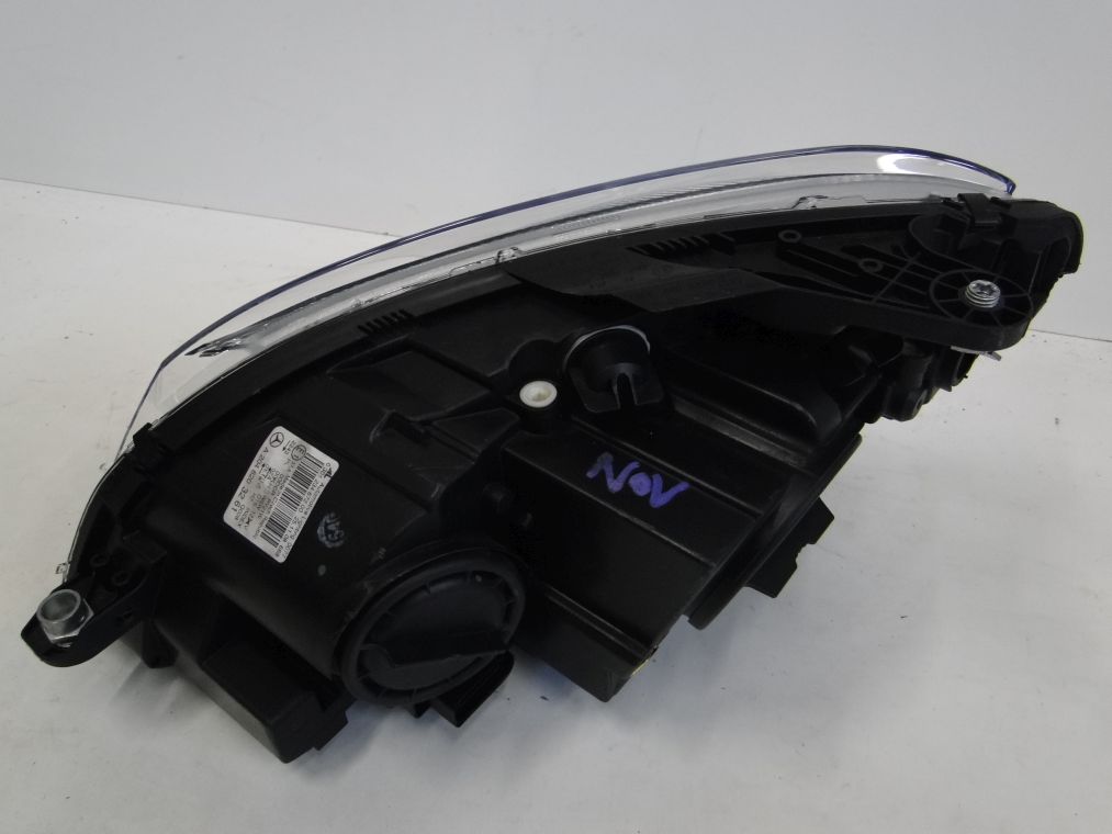 MERCEDES C KLASA W204 LAMPA XENON PRAWA NIESKRĘTNA - obrazek 3