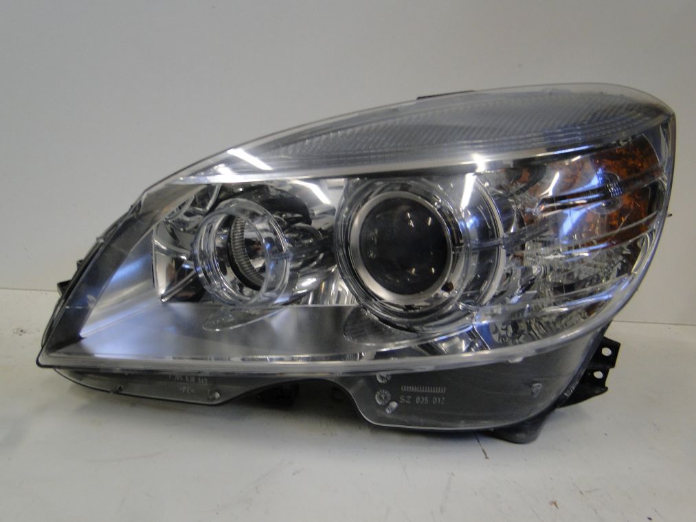 MERCEDES C KLASA 204 LAMPA XENON PRAWA LEWA SKRĘTN - obrazek 2
