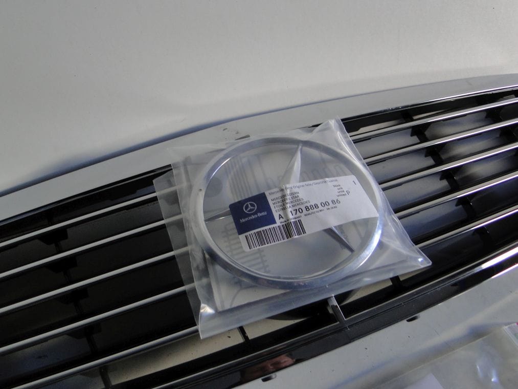 MERCEDES SLK 170 GRILL ATRAPA AMG GWIAZDA EMBLEMAT - obrazek 2