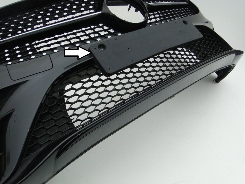 MERCEDES CLS W257 AMG PAKIET PODKŁADKA POD TABLICĘ