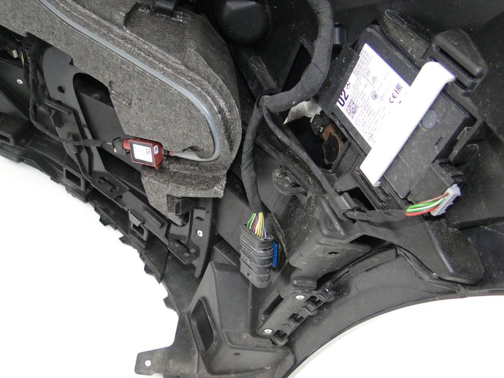 MERCEDES W257 X253 INSTALACJA CZUJNIK ZDERZENIOWY - obrazek 3