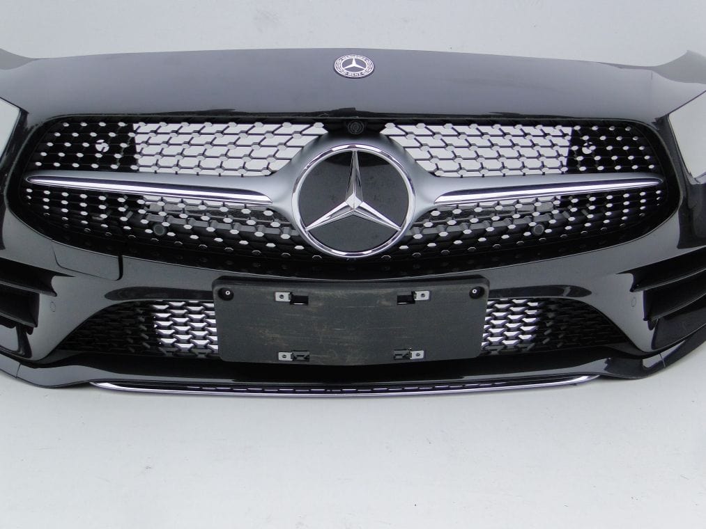 MERCEDES CLS 257 AMG PAKIET GRILL ATRAPA NA KAMERĘ