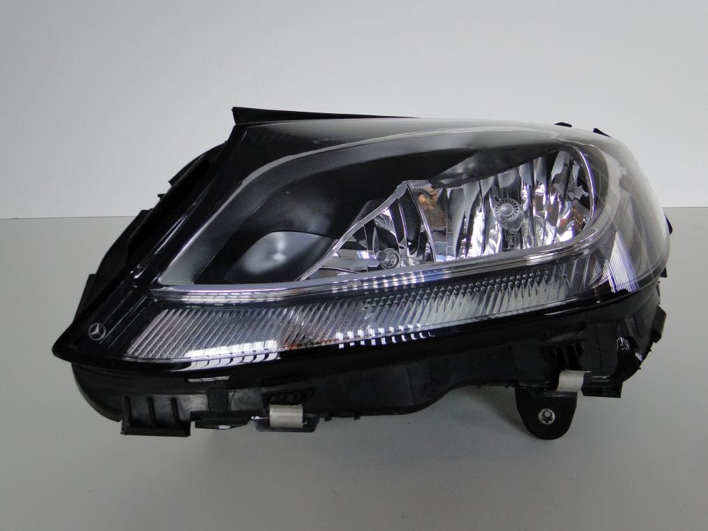 MERCEDES C KLASA W205 AMG LAMPA LEWA H7 CZARNA