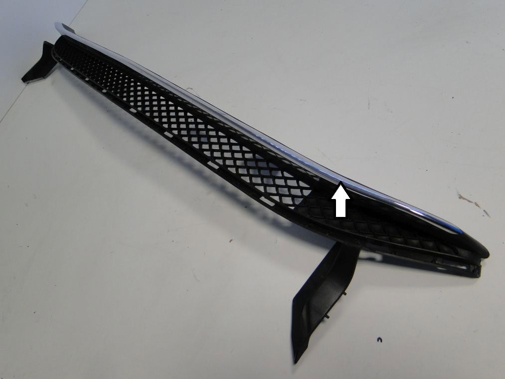 MERCEDES B KLASA W246 LIFT LISTWA CHROM W KRATKĘ