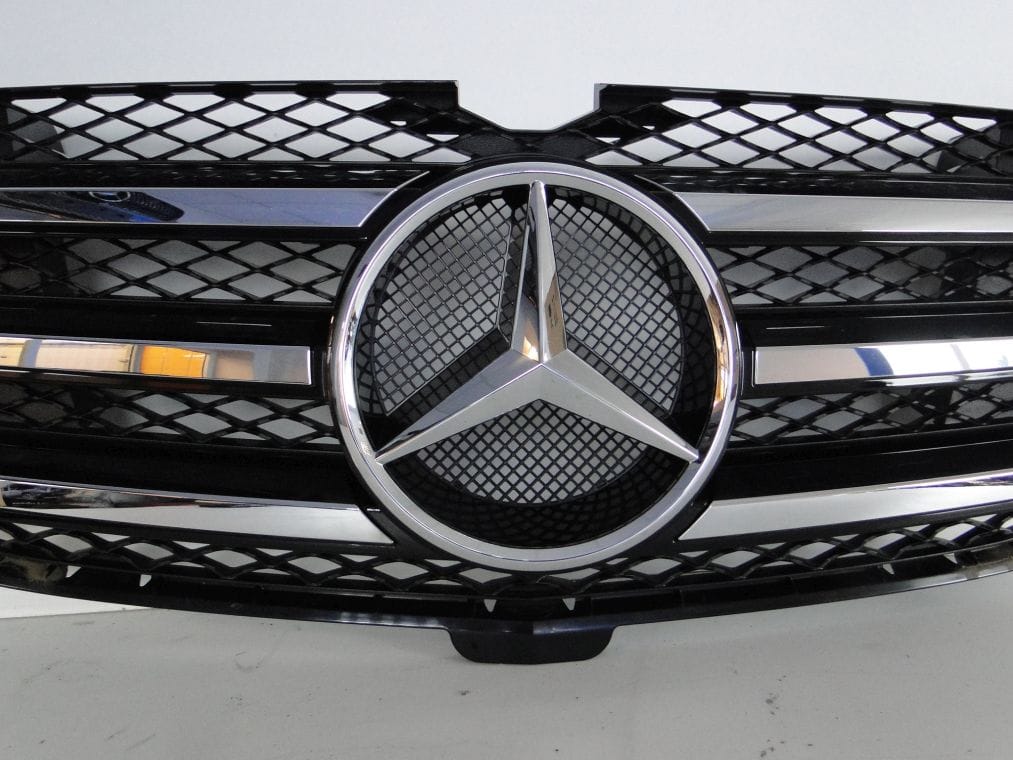 MERCEDES GL W164 PRZED LIFTEM GRILL AMG ATRAPA - obrazek 3