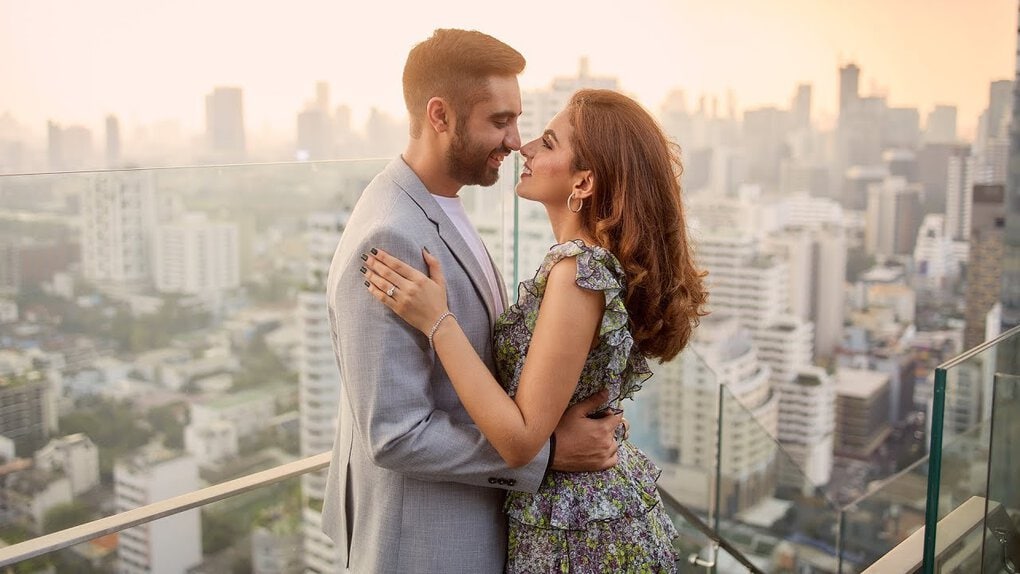 save the date video Bangkok thailand wedding presentation