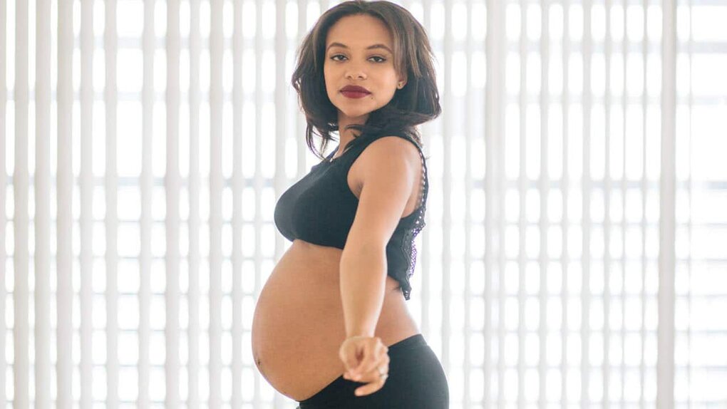 Pregnancy dance videographey