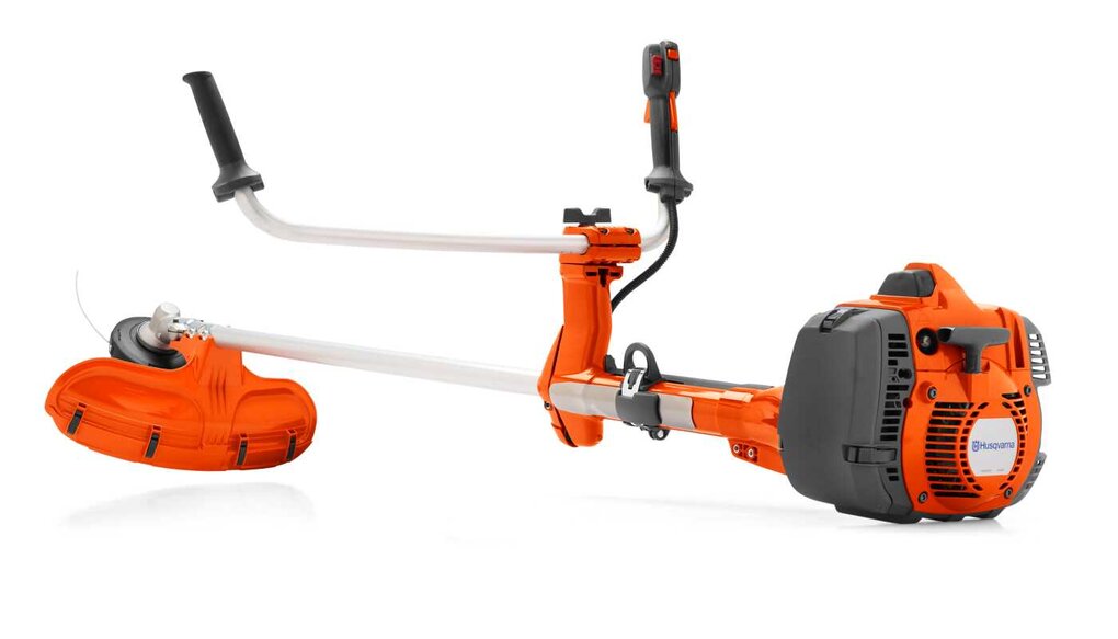 Ergonoomiline ja hea manööverdusega rohulõikur professionaalile. Optimaalne võlli pikkus ja 35-kraadine reduktori nurk.Tänu X-Torq mootorile eraldab see vähem heitgaase ja vähendab kütuse tarbimist. Komplektis Balance X kanderihmad.