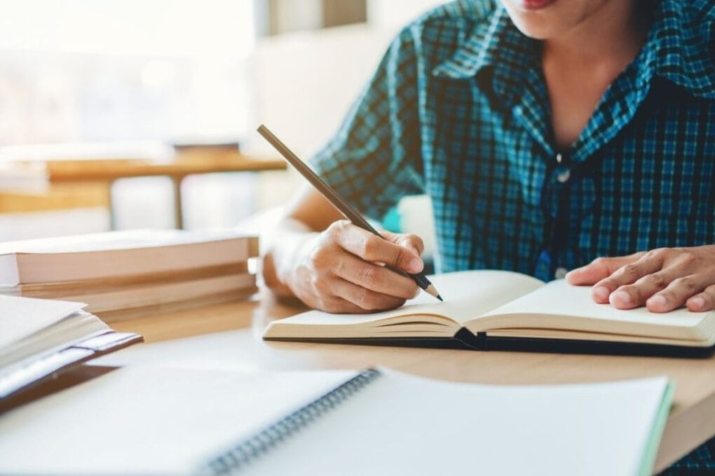 Cách ôn ngữ pháp tiếng Anh lớp 5 hiệu quả tại nhà