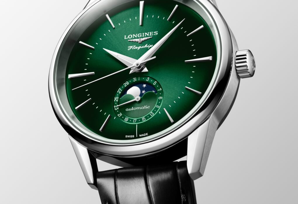 롱진 클래식 레플리카 시계, 우아한 곡선과 미니멀리스트 다이얼