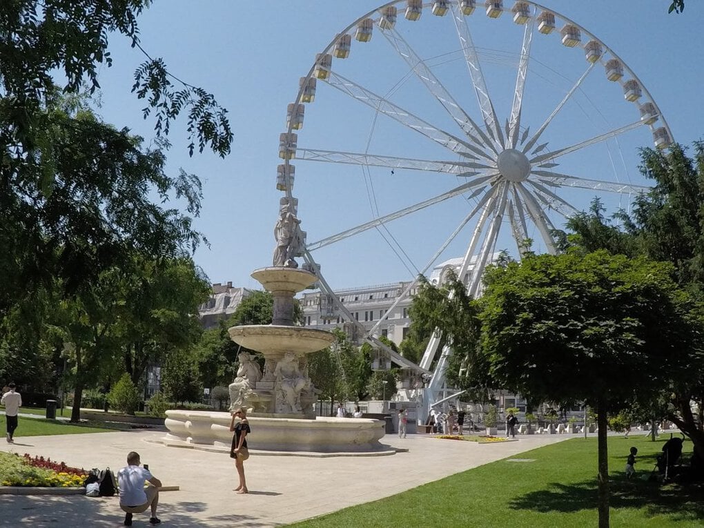 Erzsebet ter Ferris wheel