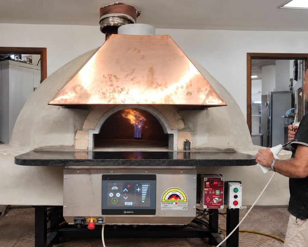 Tornado Rotante 2.0: un nuovo forno per Sorbole Risto Brandizzo
