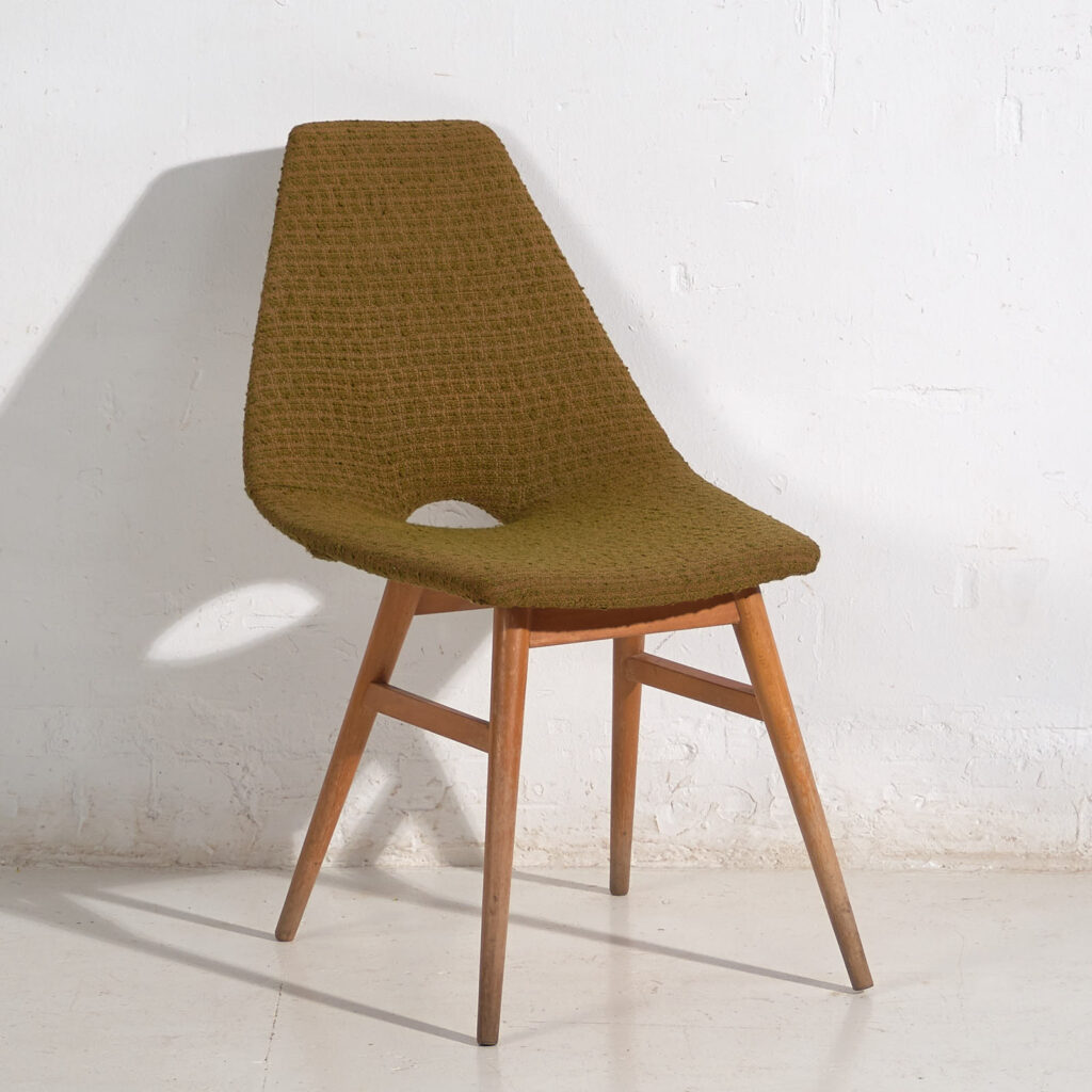 Silla de estilo retro (c.1960)