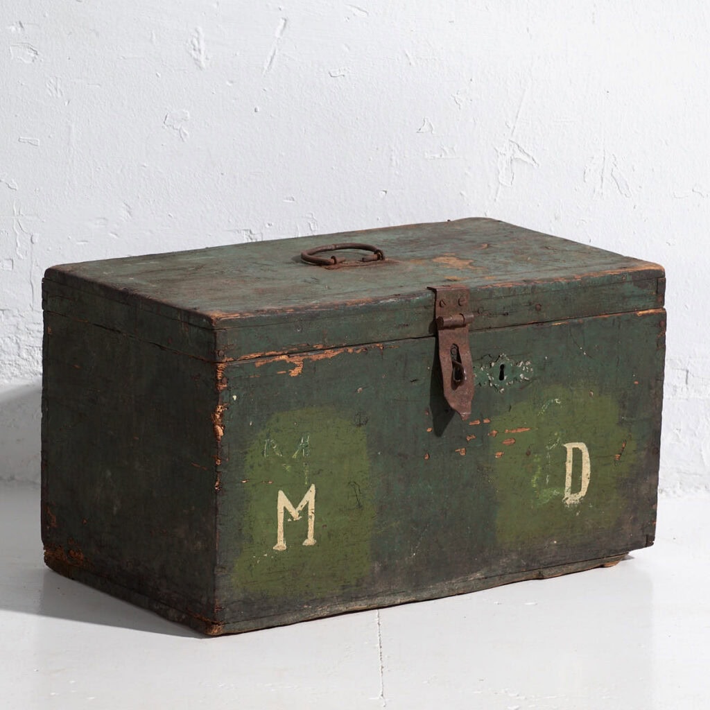 Antique Green Wooden Chest (c.1910) #4