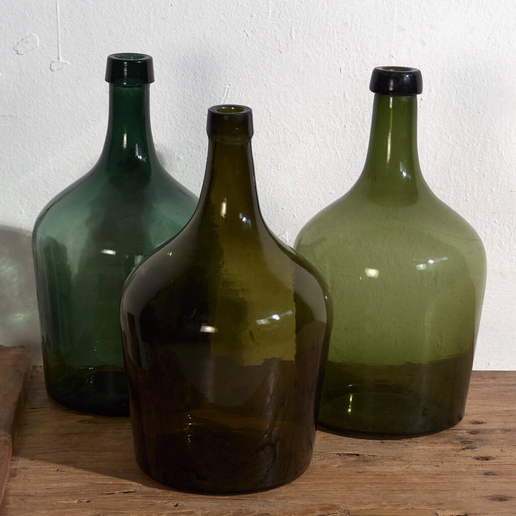 Anciennes damajuanas vertes (vers 1920). Ensemble de 3 pièces #23